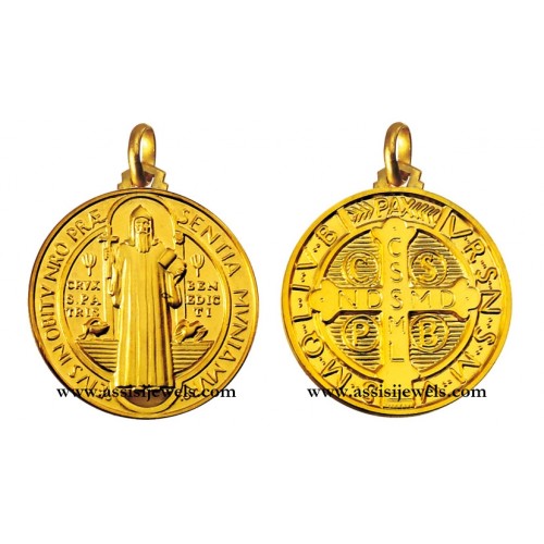 18 kt gold Saint Benedict medal